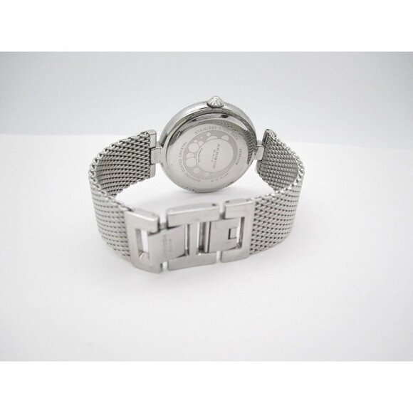 Women Akribos XXIV Diamond Quartz WR Analog 38mm Dial Causal Round Watch (F689) - Picture 7 of 9